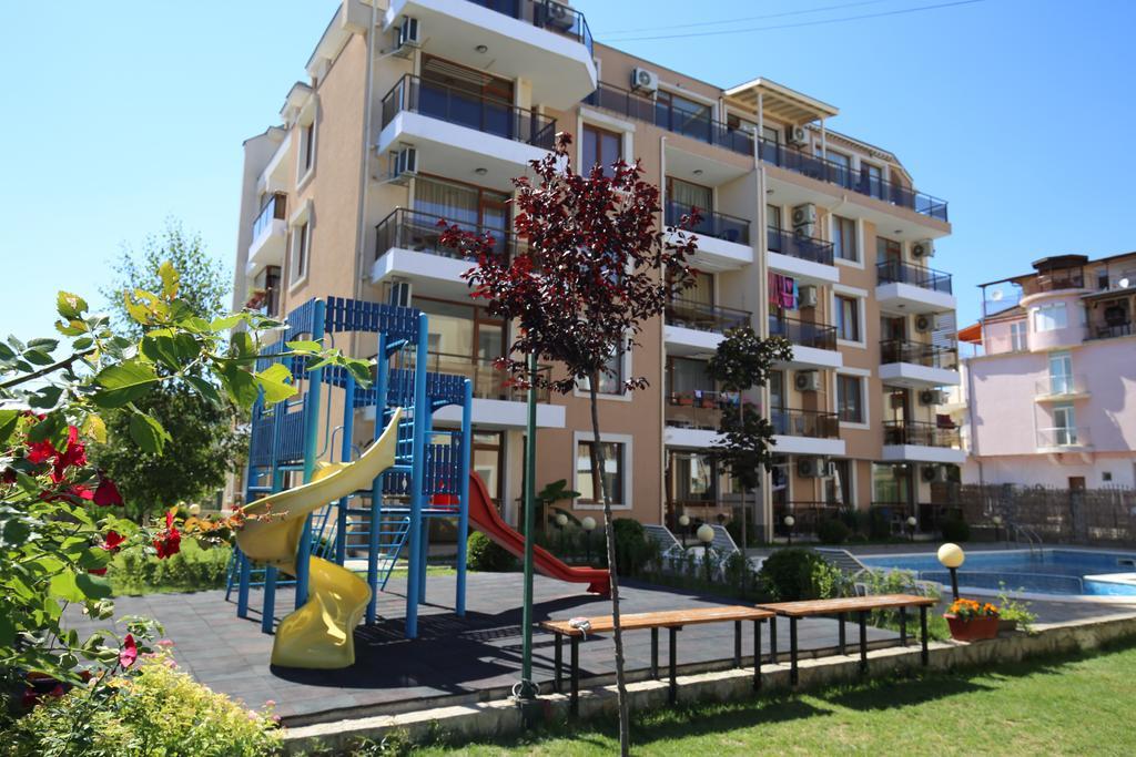 Apartments In Rif 2 Ravda Exterior photo
